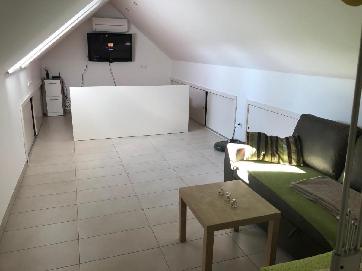 Apartma Ajda Lejlighed Kranj Eksteriør billede